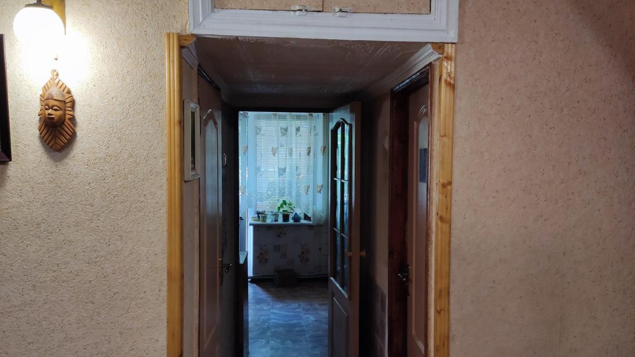 Аренда Квартиры Или Комнат В Квартире Zhmerynka Bagian luar foto
